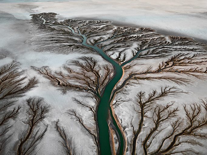 Edward Burtynsky, Colorado River Delta #2, 2011, chromogenic color print, 60 x 80 inches / 152.4 x 203.2 cm © [2011] Edward Burtynsky